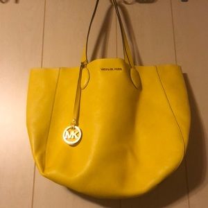 Michael Kors MAE East West Reversible Tote